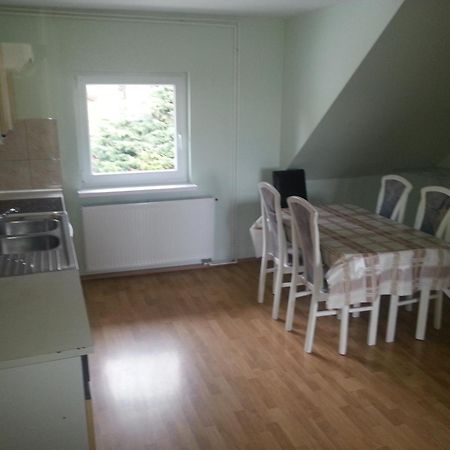 Sostanj Velenje Ravne Sobe Rooms Vrtacnik D O O Exterior foto